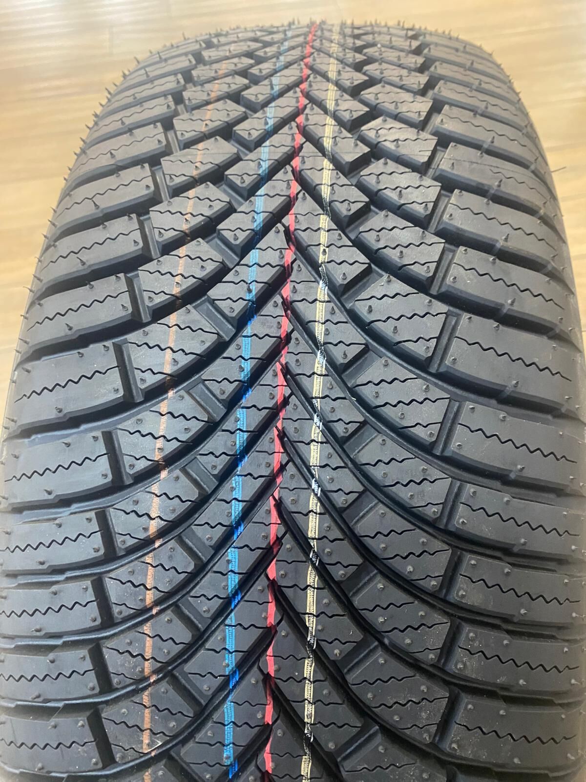 185/65R15 LASSA MULTIWAYS 2 92V XL  C/C/70